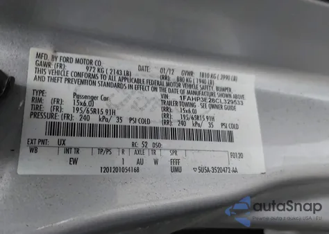 2012 Ford Focus S z USA, uszkodzony, nr VIN 1FAHP3E28CL329533